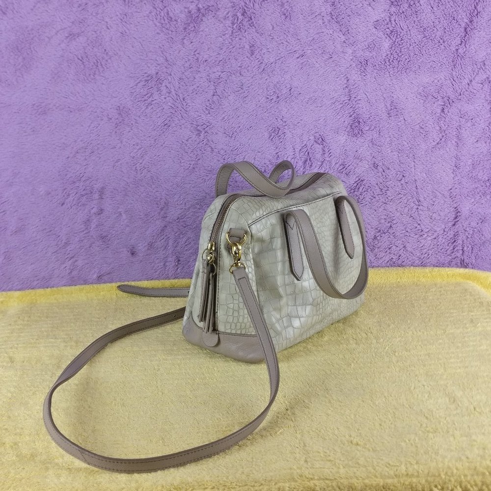 Vintage FOSSIL Textured Leather Handbag with long crossbody strap Taupe Neutral